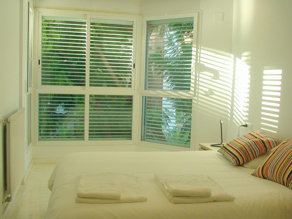 Mestalla Silence Hotel Valencia Buitenkant foto